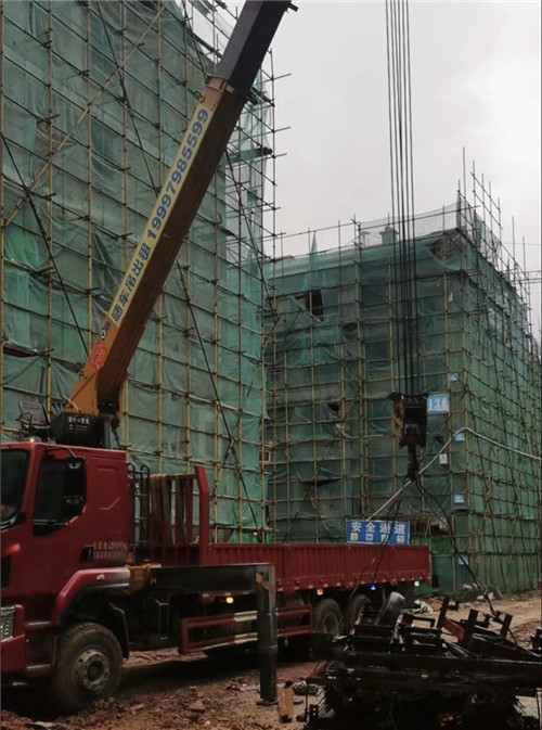 大冶市“慢工细活”—— 吊车的 “微动控制” 技术